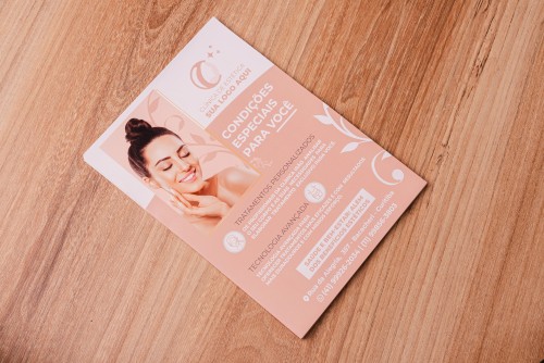 Panfleto - 14x10cm - Couchê 90g - 5000 unidades - Colorido - Criamos sua Arte Grátis - Chame no Whatsapp